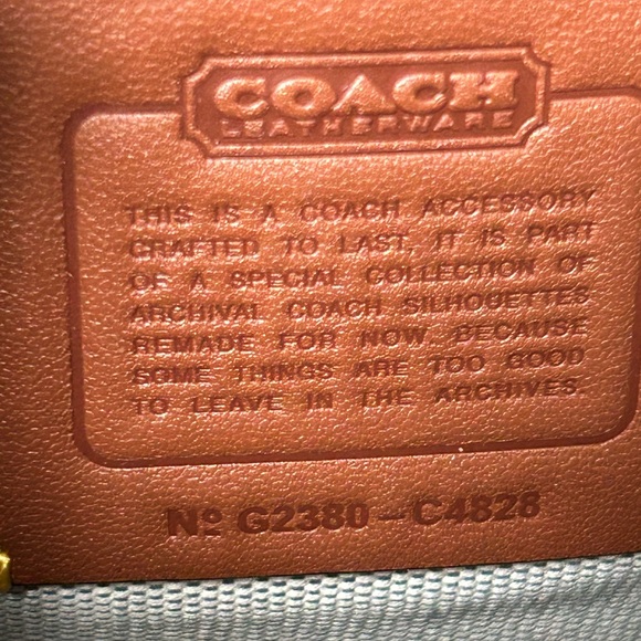 COACH 1941 Cashin Glovetanned Leather Mini Tote/Crossbody Bag in Sage - Picture 10 of 15